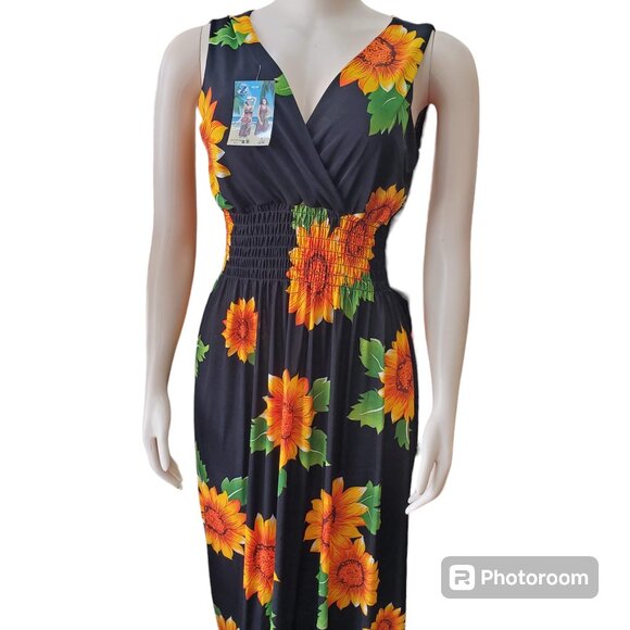 ZC Dresses & Skirts - Short Sleeve Black Dress Sunflowers Print 95% polyester 5% Spandex, XL.